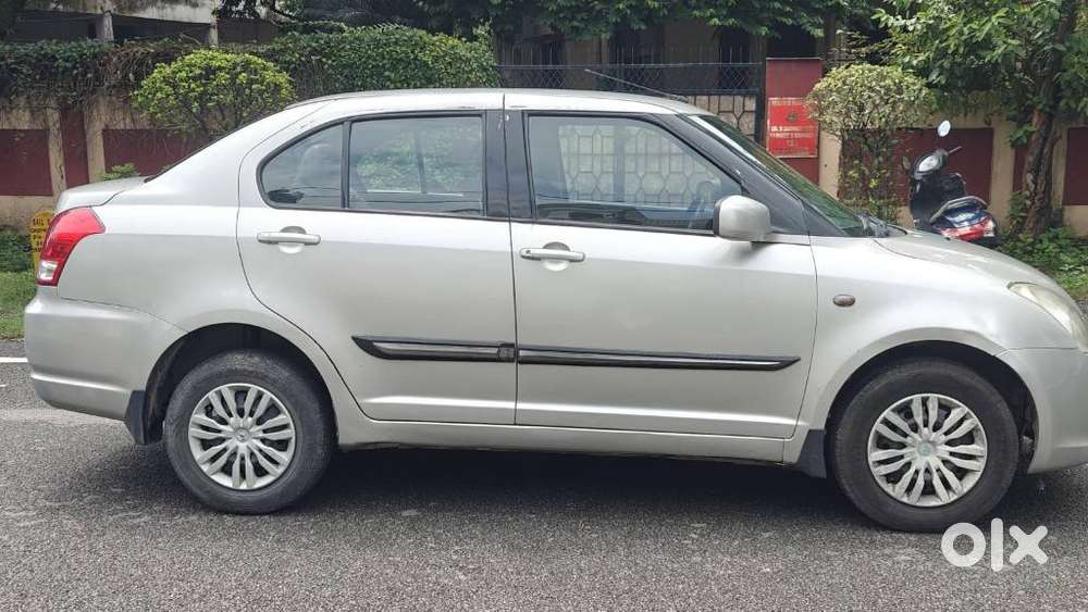 Maruti Suzuki Swift Dzire Vdi Optional, 2011, Diesel