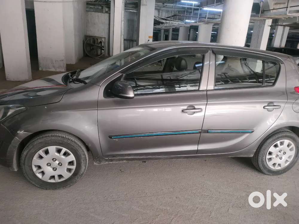 I20 Magna - Hyundai 2012 Dec