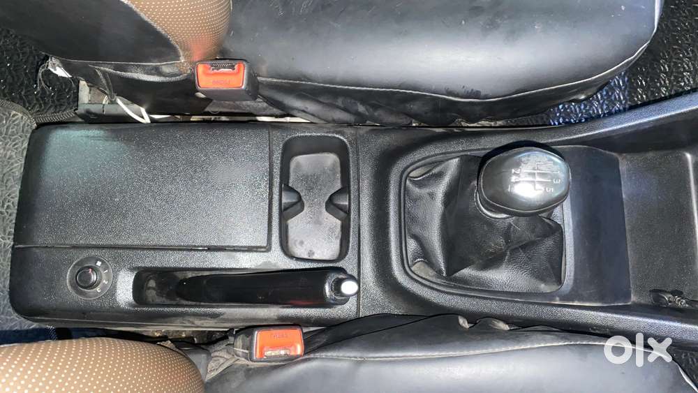Renault Triber Rxl, 2021, Petrol
