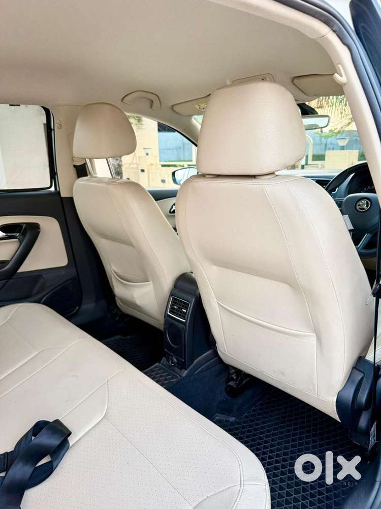 Skoda Rapid 1.0 Style At, 2021, Petrol