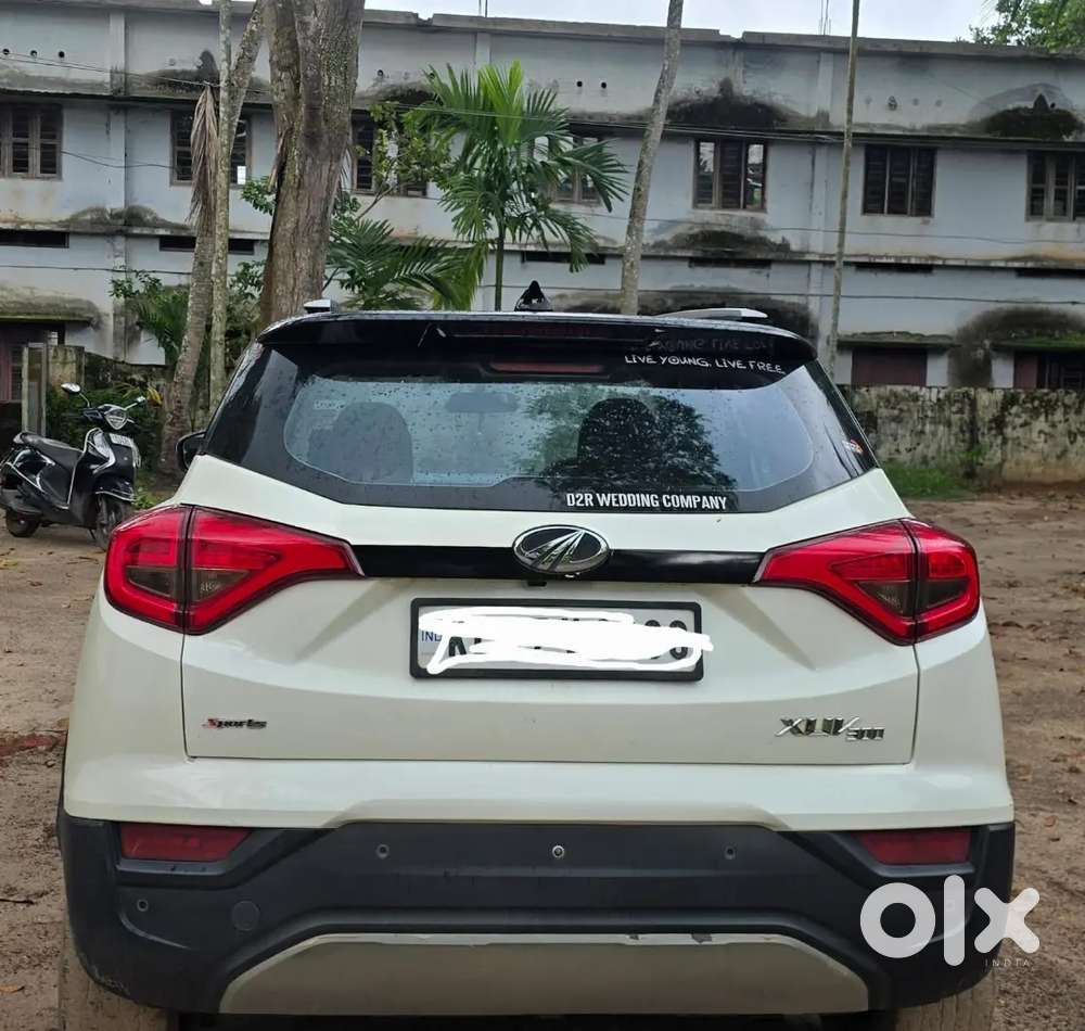 Mahindra Xuv300 Turbosport 2020 Petrol 93000 Km Driven
