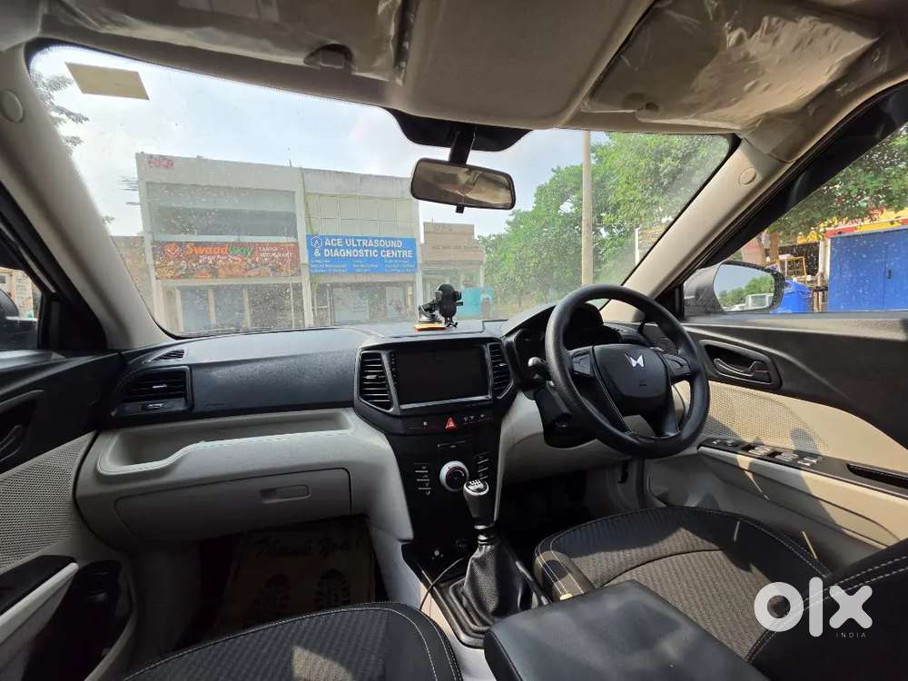 Xuv300 2023- (34500 Kms ) Cng Kit