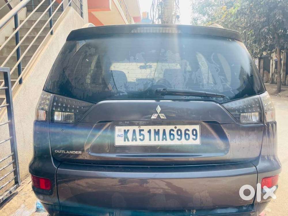 Mitsubshi_outlander Car Is For Sale
