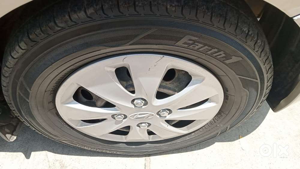 Hyundai I10 Sportz, 2013, Petrol