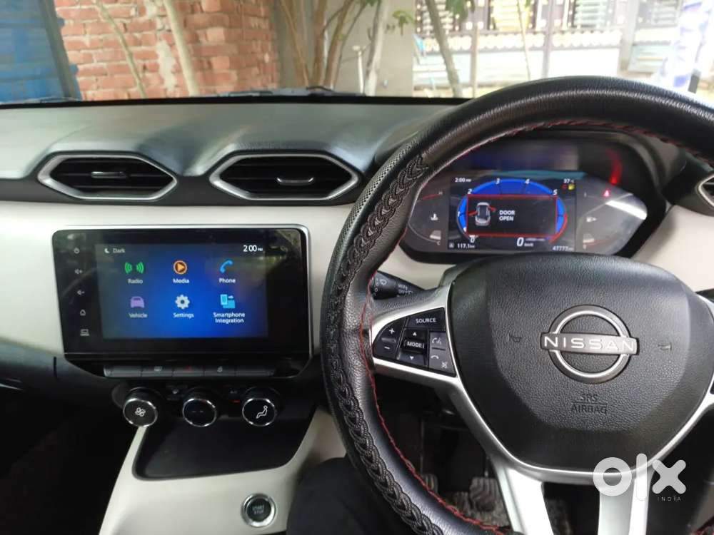 Nissan Magnite 1.0 Xv 2021 Model