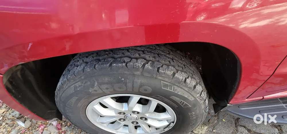 Mahindra Tuv 300 2017 Diesel Well Maintained