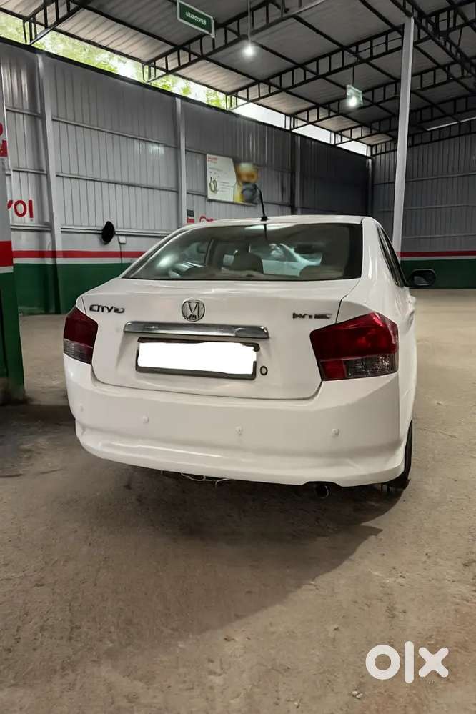 Selling My 2011 Honda City Vtec