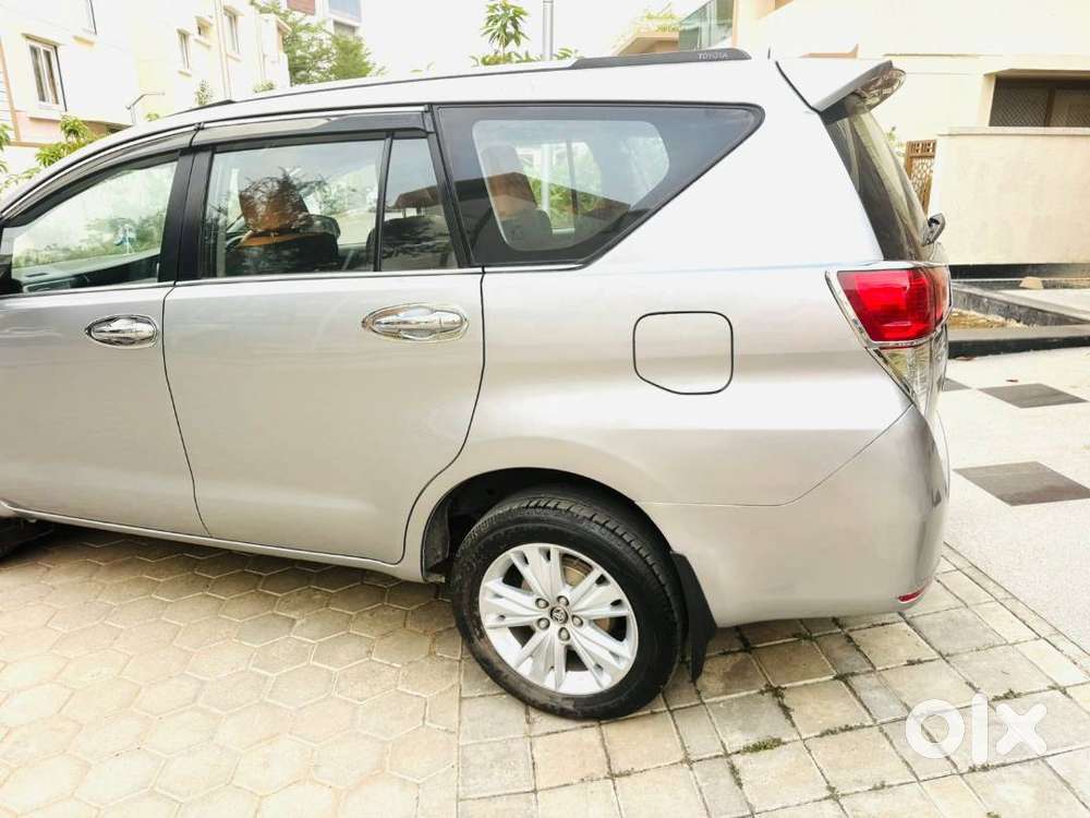 Toyota Innova Crysta 2018