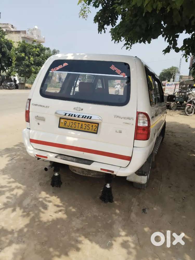 Chevrolet Tavera Neo 2014