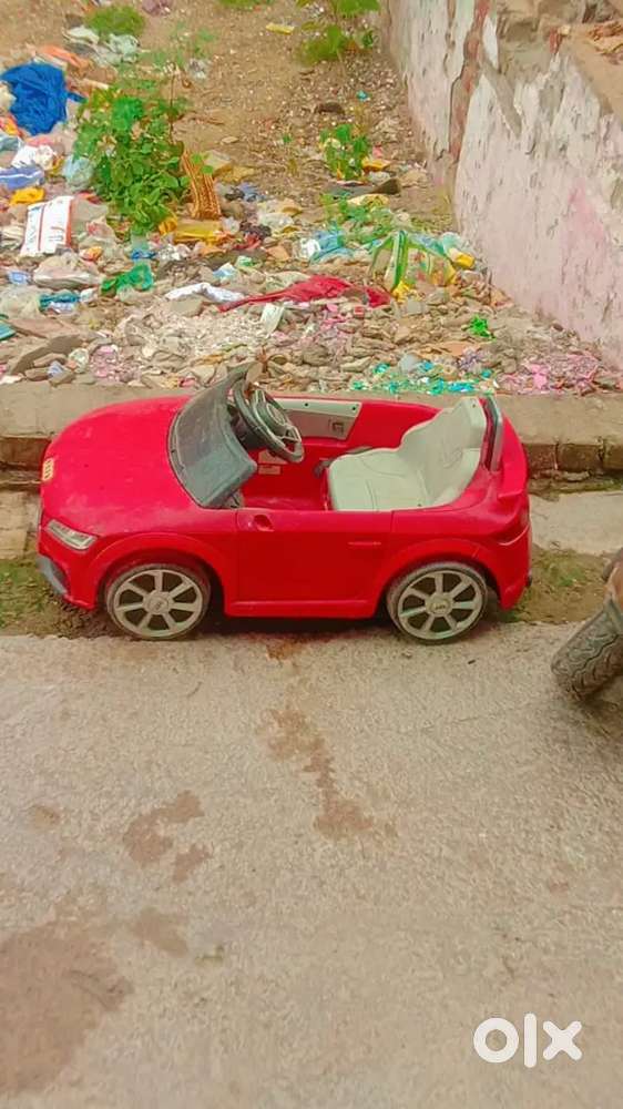 Audi car red colour