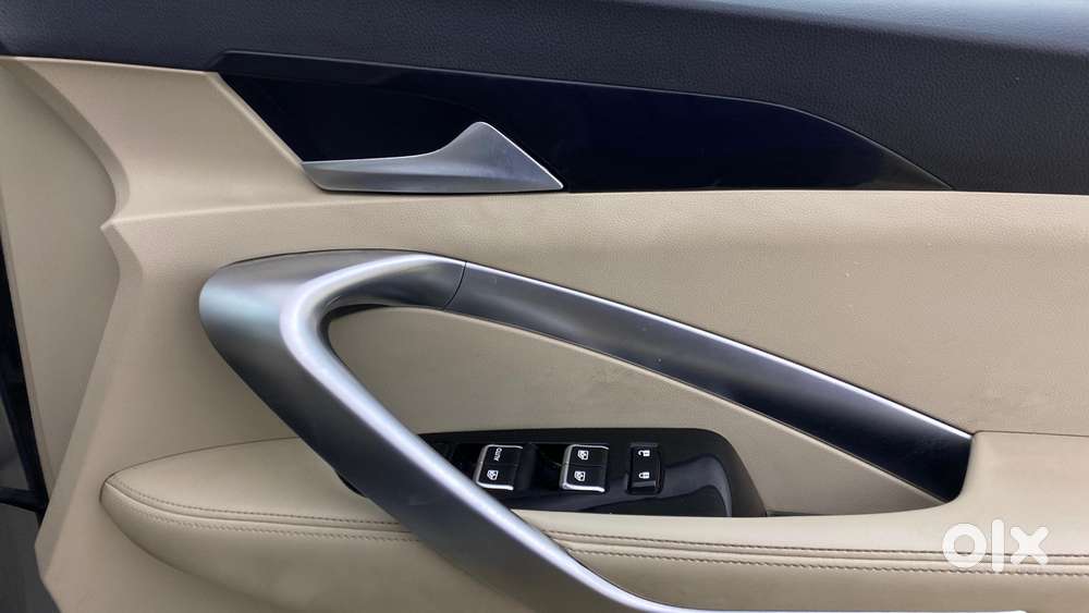 Mg Hector Sharp At, 2021, Petrol
