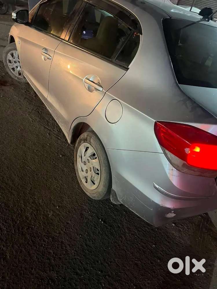 Honda Amaze 1.2 Petrol 2015