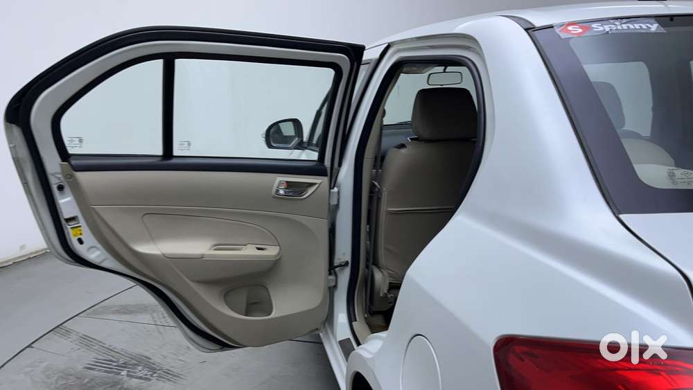 Maruti Suzuki Swift Dzire Vxi Optional, 2017, Petrol