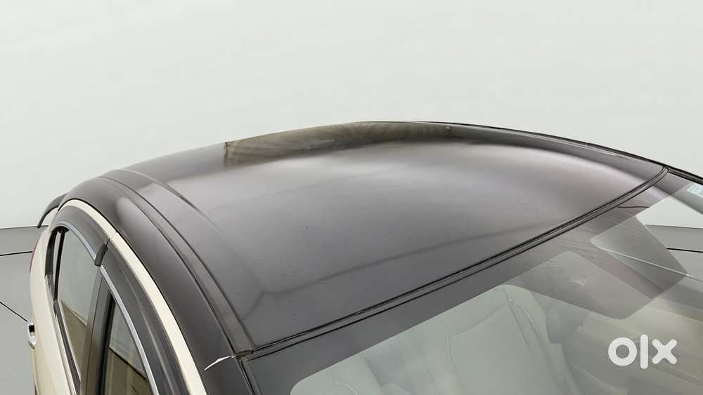 Maruti Suzuki Ciaz 1.5 Zeta Shvs Mt, 2022, Petrol