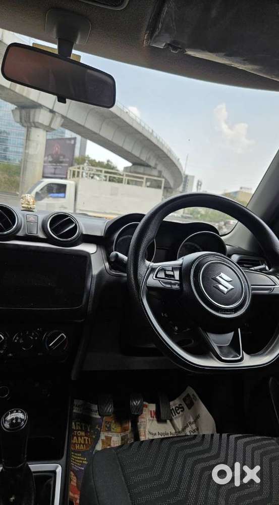 Maruti Suzuki Swift Vxi + Manual, 2021, Petrol