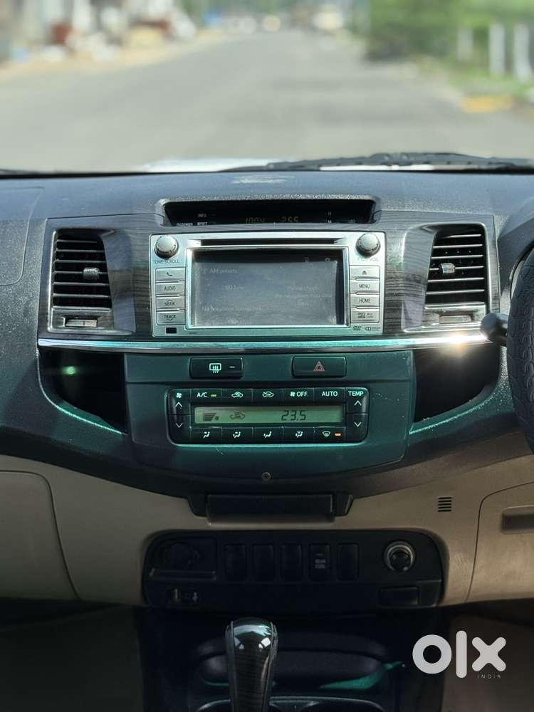 Toyota Fortuner 3.0 4x2 Automatic, 2015, Diesel