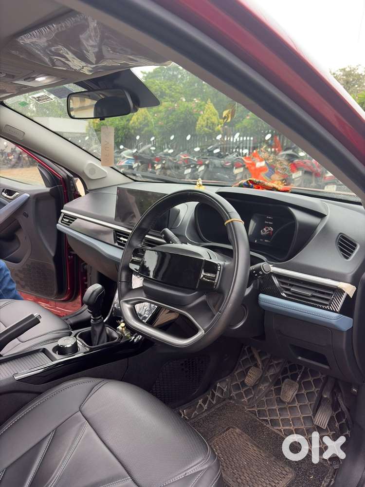 Tata Curvv 2025 Petrol 5500 Km Driven