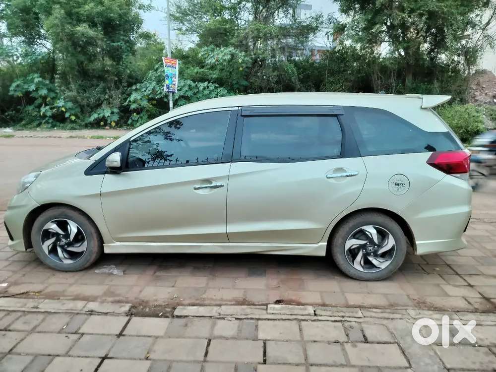 Honda Mobilio 1.5 Rs 2014 Top End Model