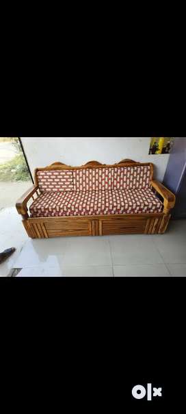 Sofa Used Furniture for sale in Silvassa OLX