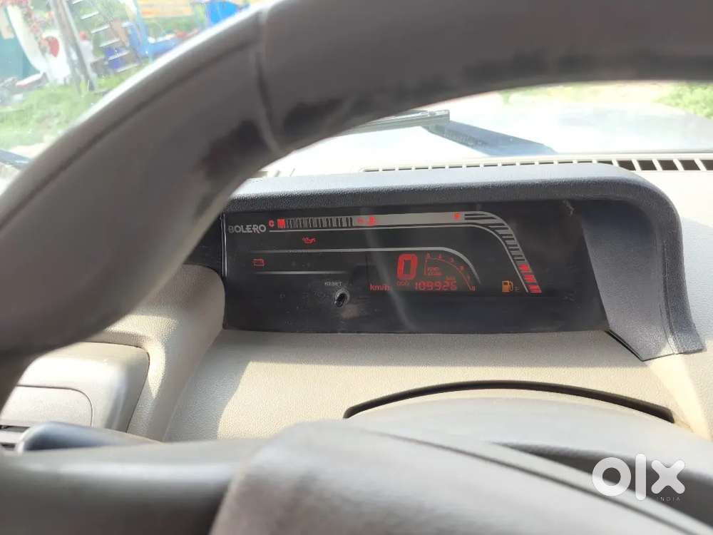 Mahindra Bolero 2015