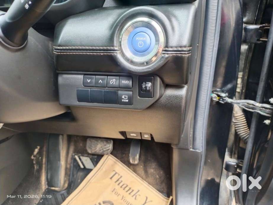 Maruti Suzuki Grand Vitara 1.5 Alpha Plus Intelligent Hybrid Ecvt, 2..