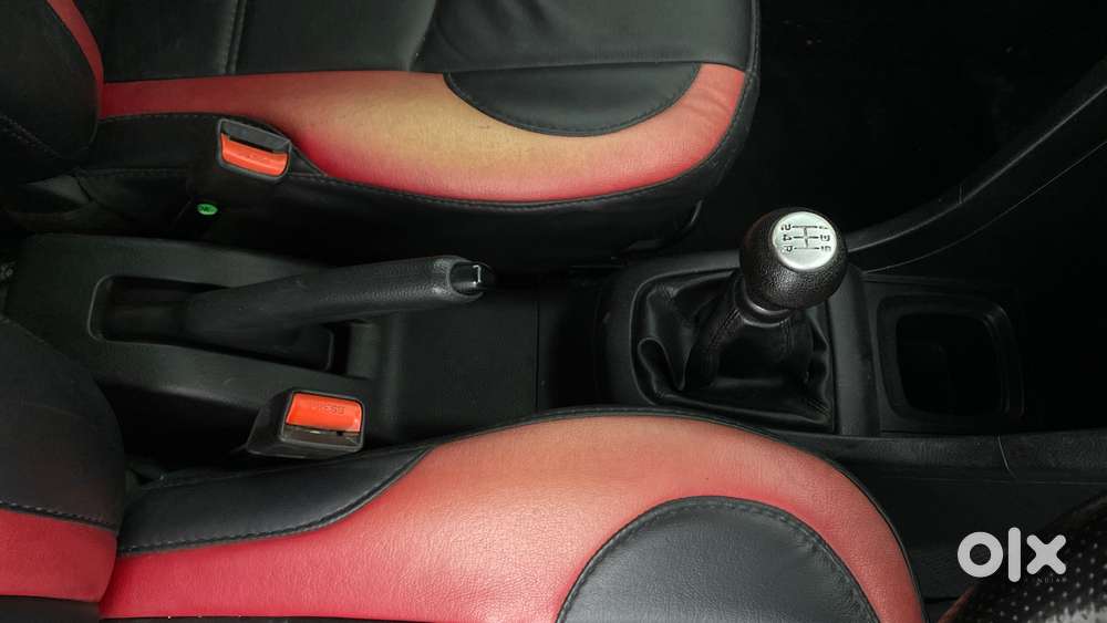 Maruti Suzuki Swift 1.2 Lxi (o), 2017, Petrol