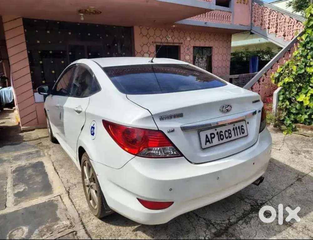 Hyundai Verna 2012 Diesel 75000 Km Driven