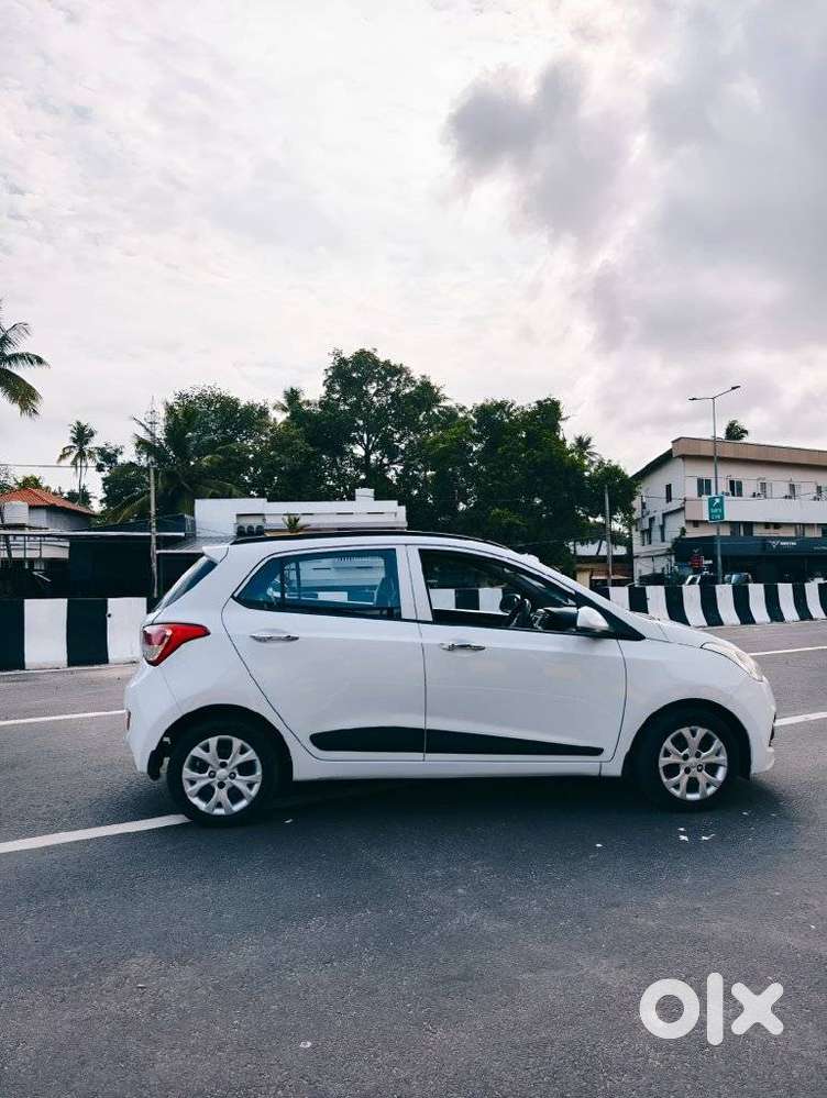 Hyundai Grand I10 Sportz Edition, 2014, Petrol