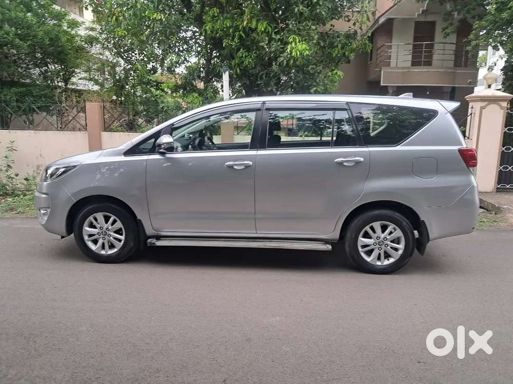 Toyota Innova Crysta 2018