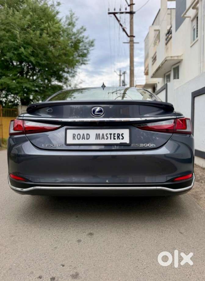 Lexus Es 300h Luxury, 2022, Petrol
