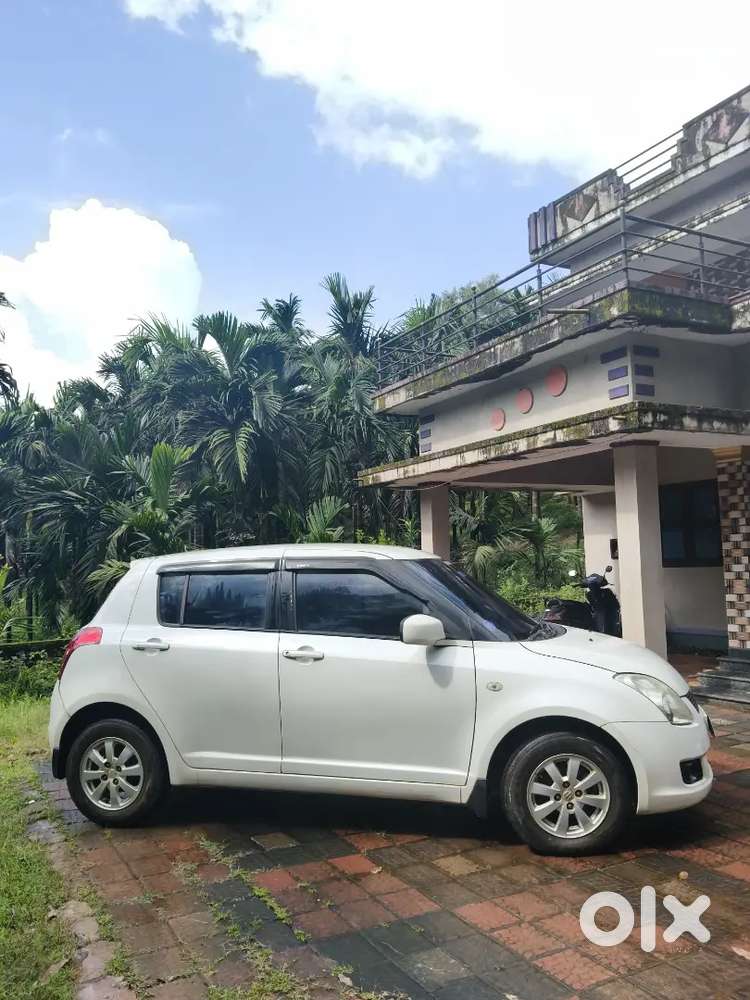 Swift Maruti Suzuki 2010 Petrol Manual