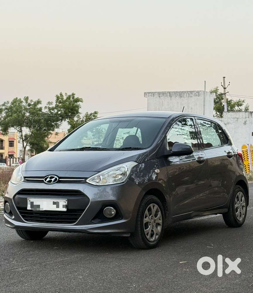 Hyundai Grand I10 Sportz O 1.2, 2015, Petrol