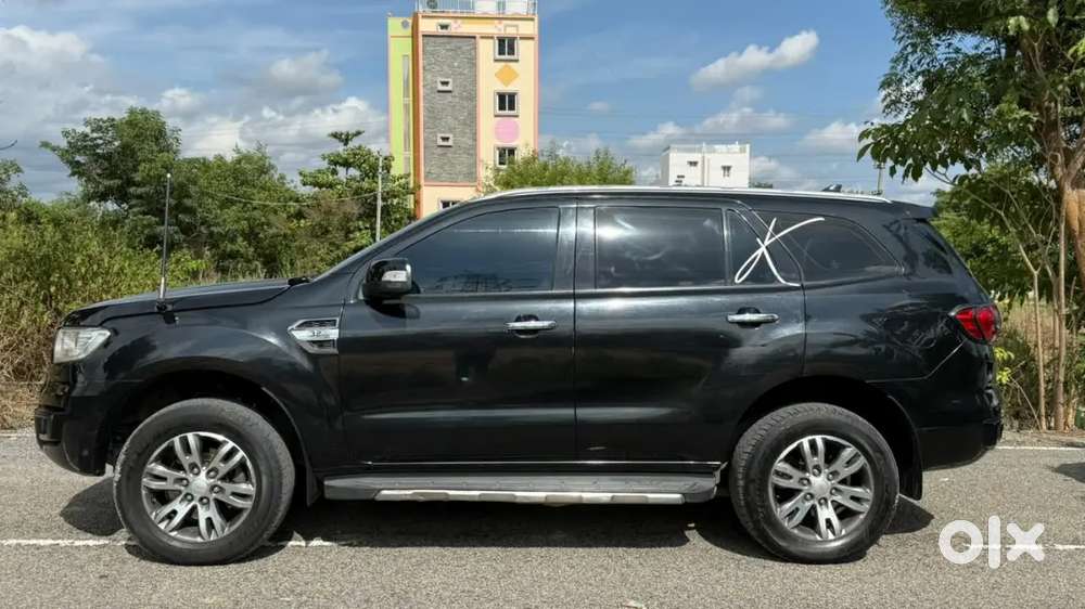 Ford Endeavour Titanium Plus 2016