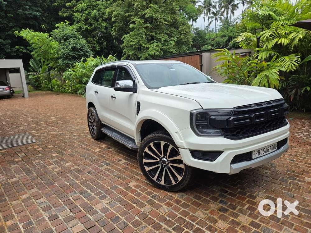 Ford Endeavour 2019 Diesel 95000 Km Driven