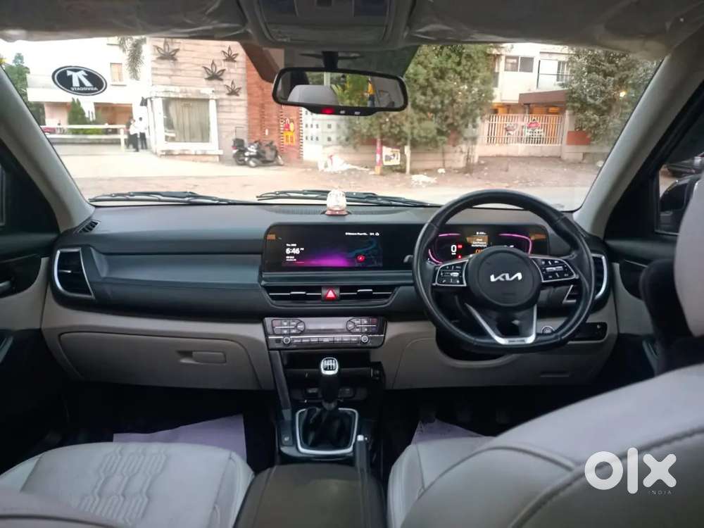Kia Seltos Petrol Mt 2023 Car