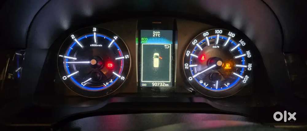 Toyota Innova Crysta 2022 Diesel Well Maintained