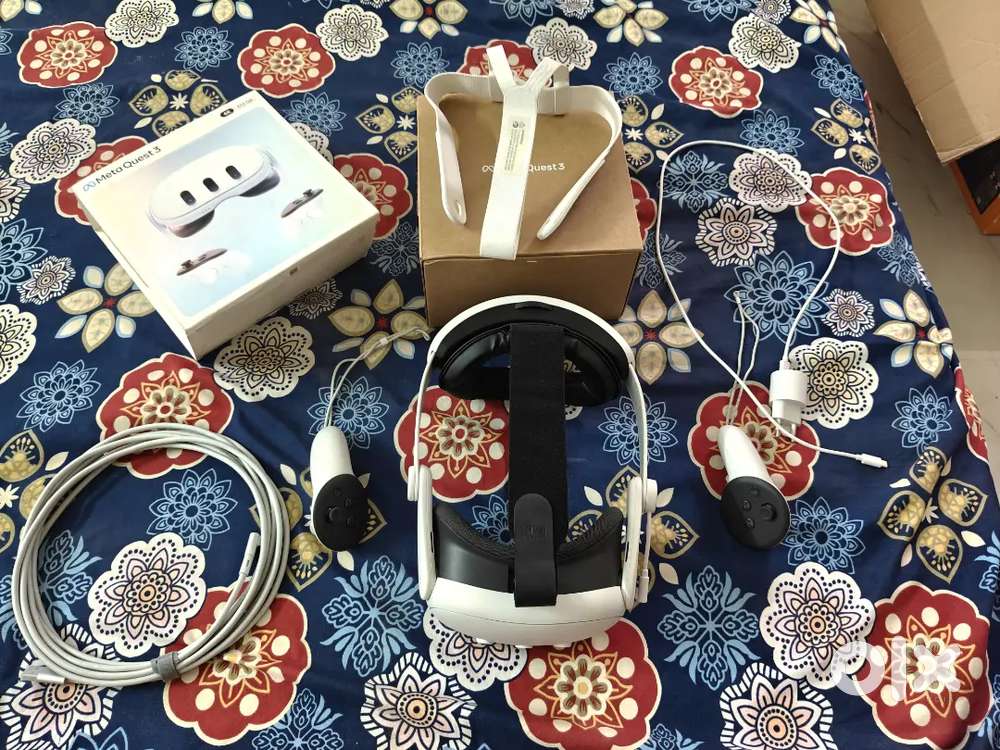 Meta quest 3 512gb, with Kiwi K4 battery headstrap, Kiwi link