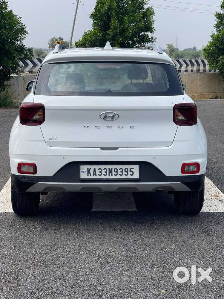Hyundai Venue Sx Mt, 2021, Diesel
