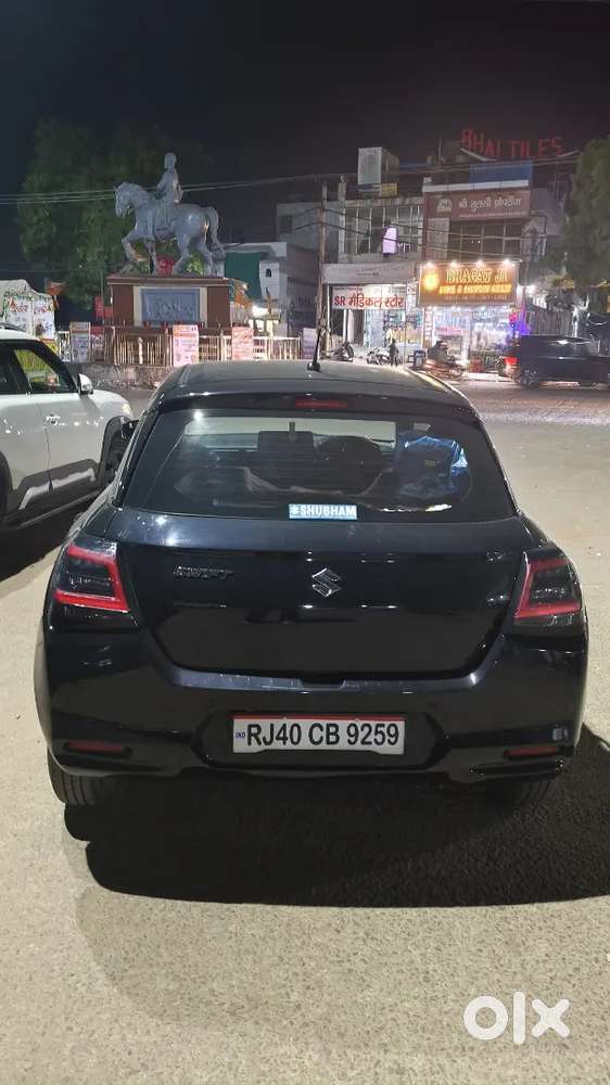 Maruti Suzuki Swift Vxi Petrol 2026