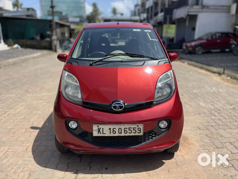 Tata Nano Xta, 2016