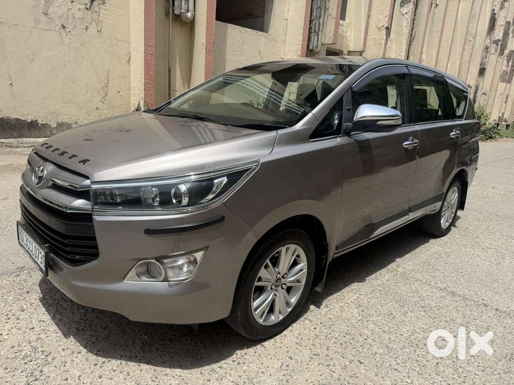 Toyota Innova Crysta [2020-ongoing] 2.7 Zx At 7 Str, 2016, Petrol