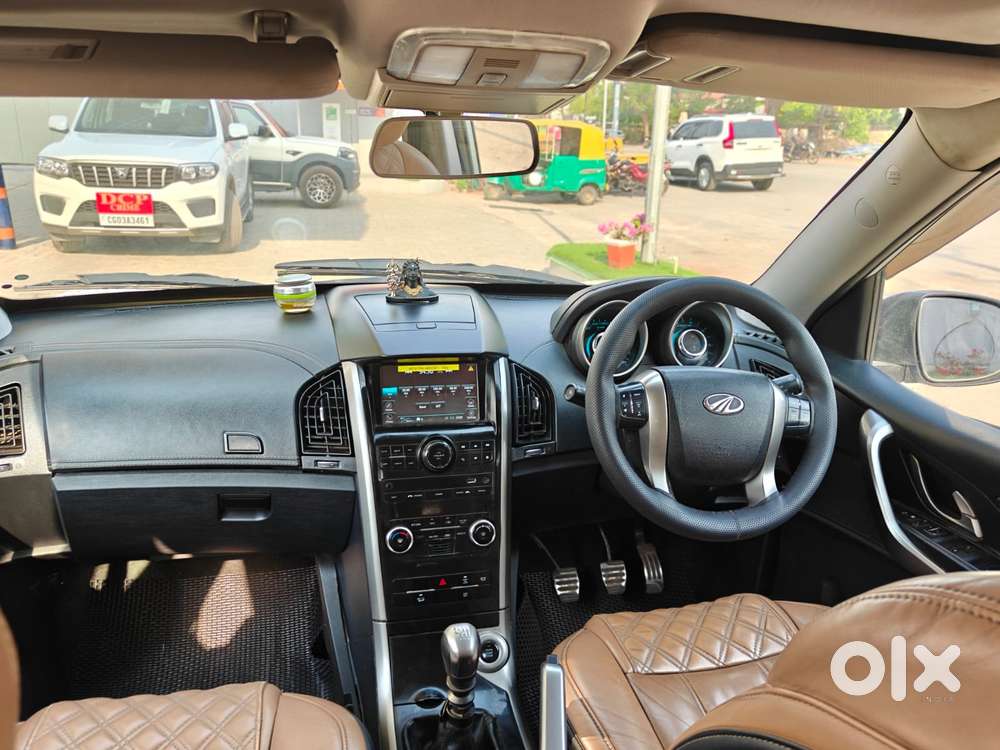 Mahindra Xuv500 W11 Option, 2020, Diesel