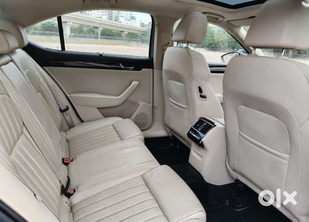 Skoda Superb Lk 1.8 Tsi At, 2016, Petrol