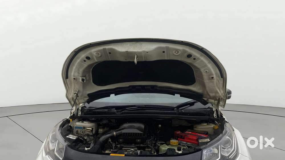Tata Nexon 1.2 Revotron Xz Plus (s), 2023, Petrol