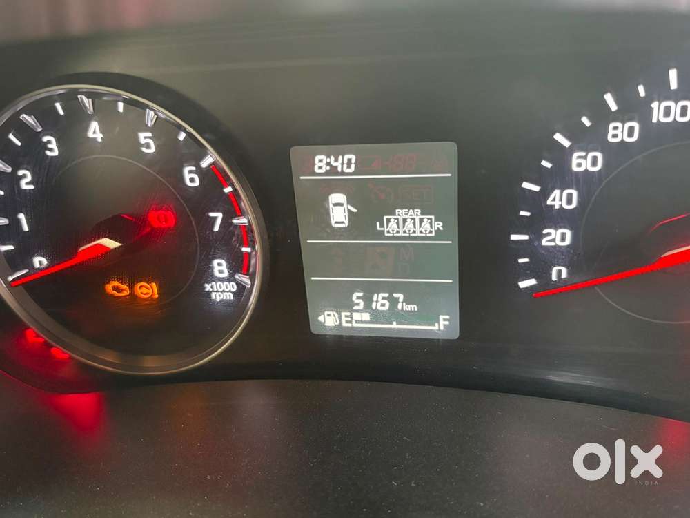 Maruti Suzuki Swift 2025 Vxi Petrol Manual