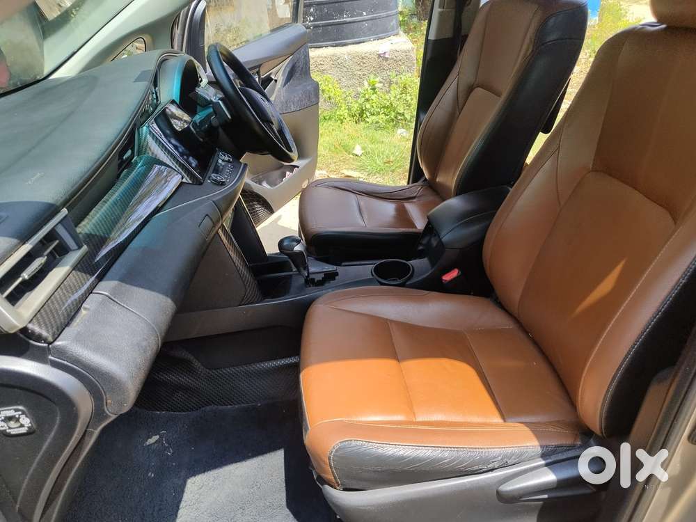 Toyota Innova Crysta 2.8z Automatic, 2017, Diesel