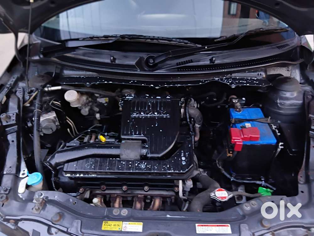 Maruti Suzuki Swift Vxi Optional, 2017, Petrol