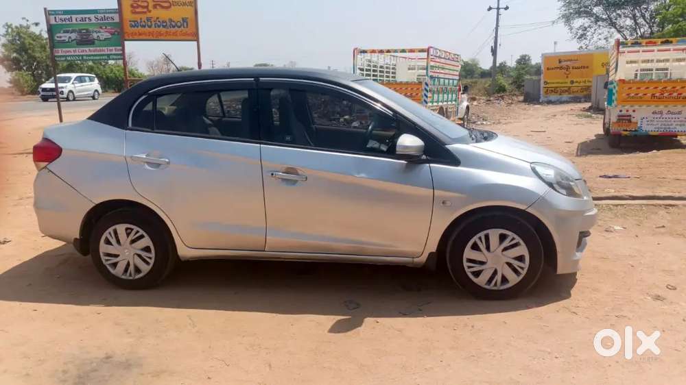 Good Condition New Four Seater