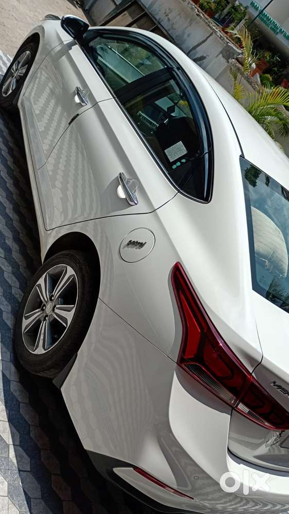 Hyundai Verna 1.5 Sx Vtvt, 2019, Petrol