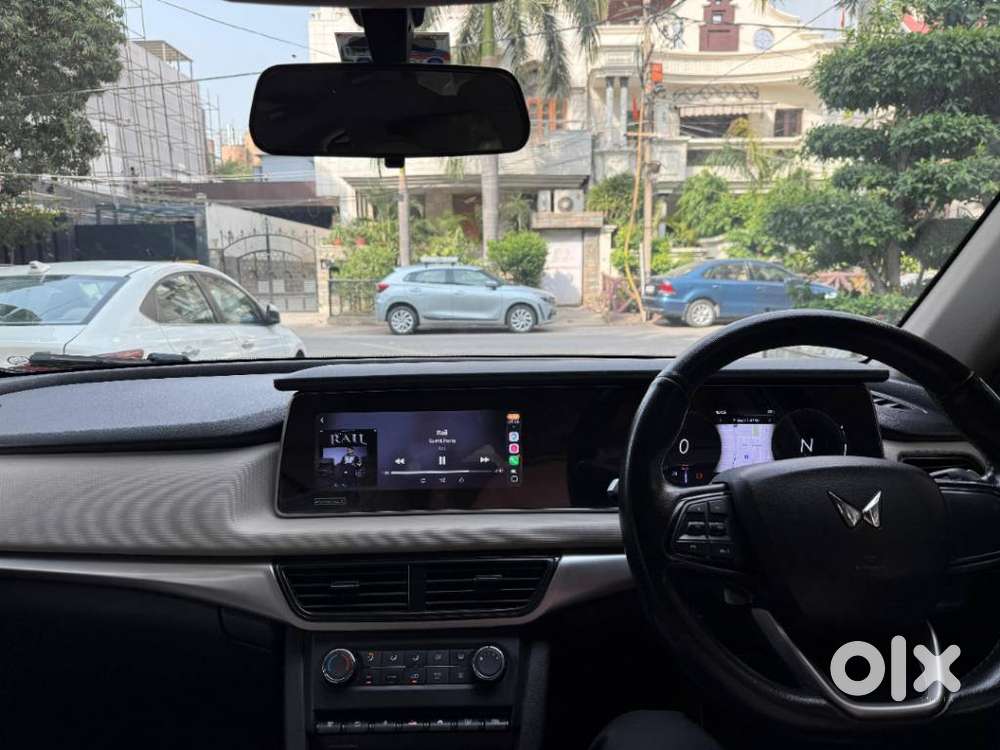 Mahindra Xuv700 2.2 Ax 5 Diesel Mt 7 Str, 2022, Diesel